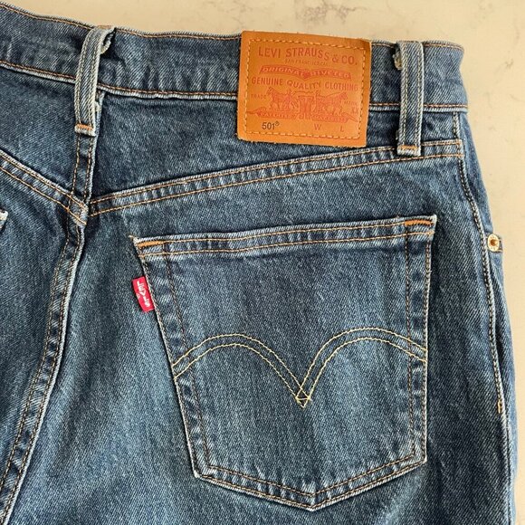 Levi's Vintage Org 501 MWash Straight Lg Button Close Jeans Blue W 27" x L 26" - Picture 14 of 15